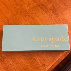 Kate Spade Mr and Mrs Cake Serving Set